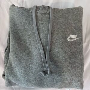 Nike Men's Heather Gray Pullover Hoodie